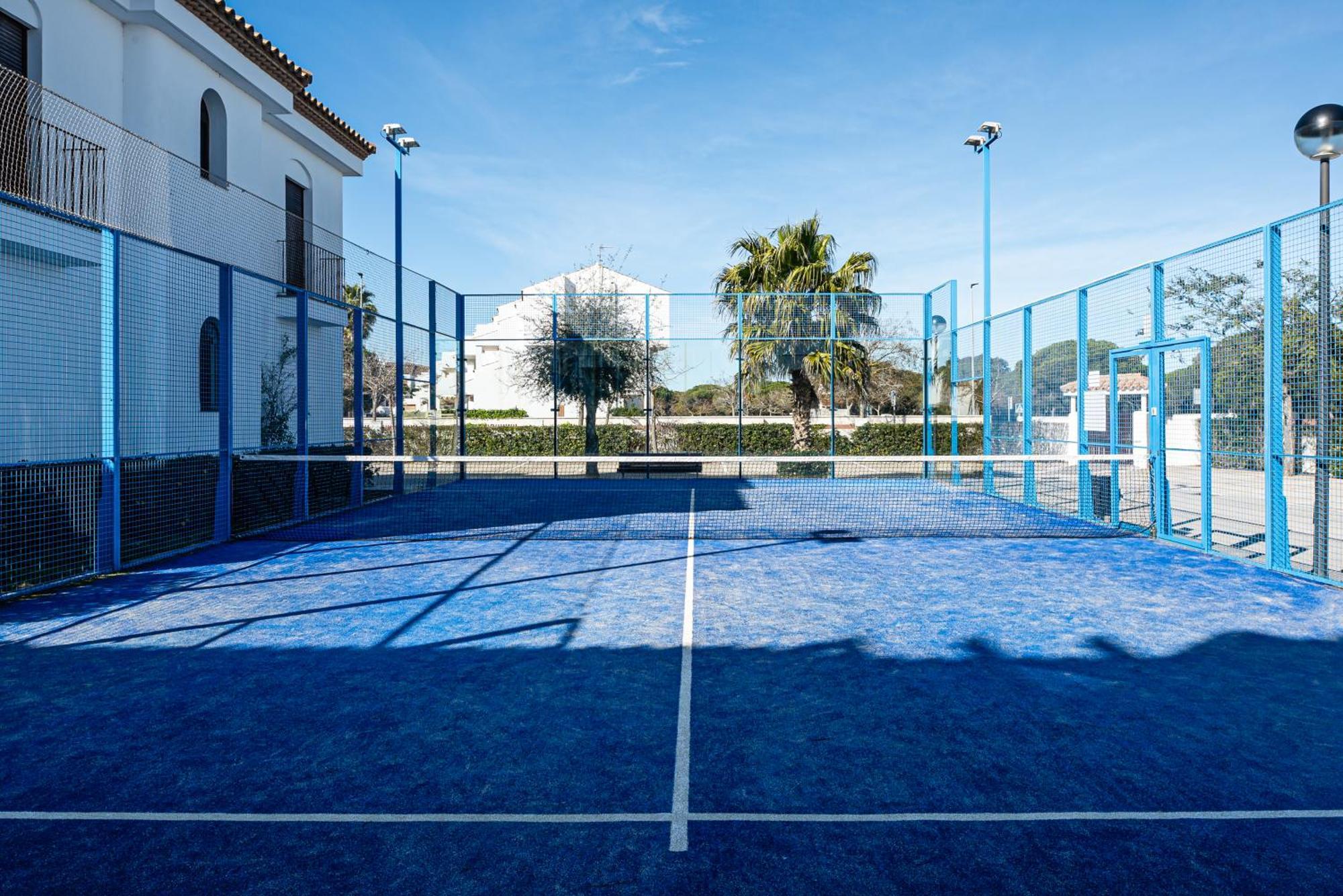 Apartamento Familiar Muy Soleado Cerca De La Playa Y Parking Incluido Chiclana de la Frontera Dış mekan fotoğraf