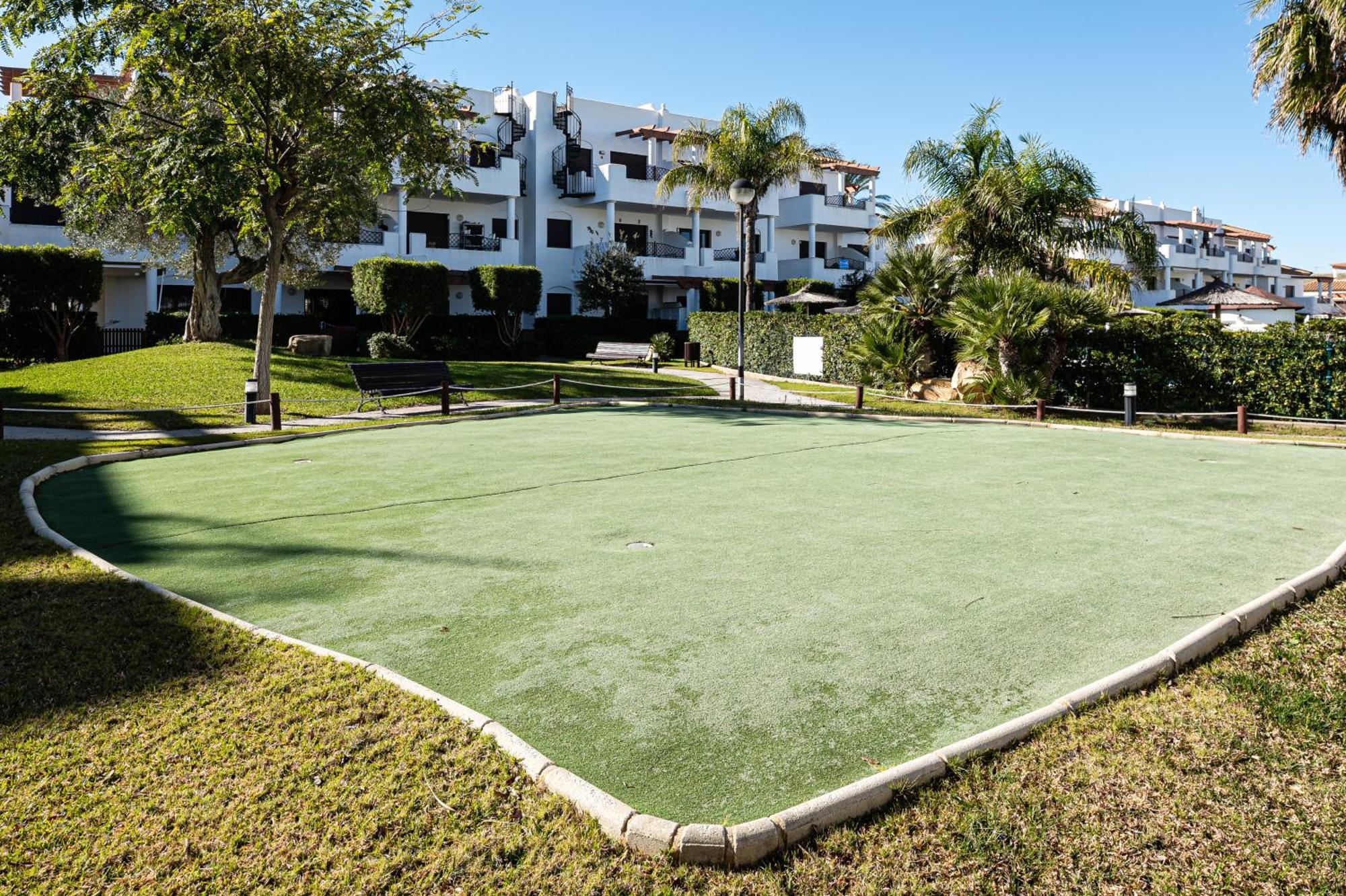 Apartamento Familiar Muy Soleado Cerca De La Playa Y Parking Incluido Chiclana de la Frontera Dış mekan fotoğraf