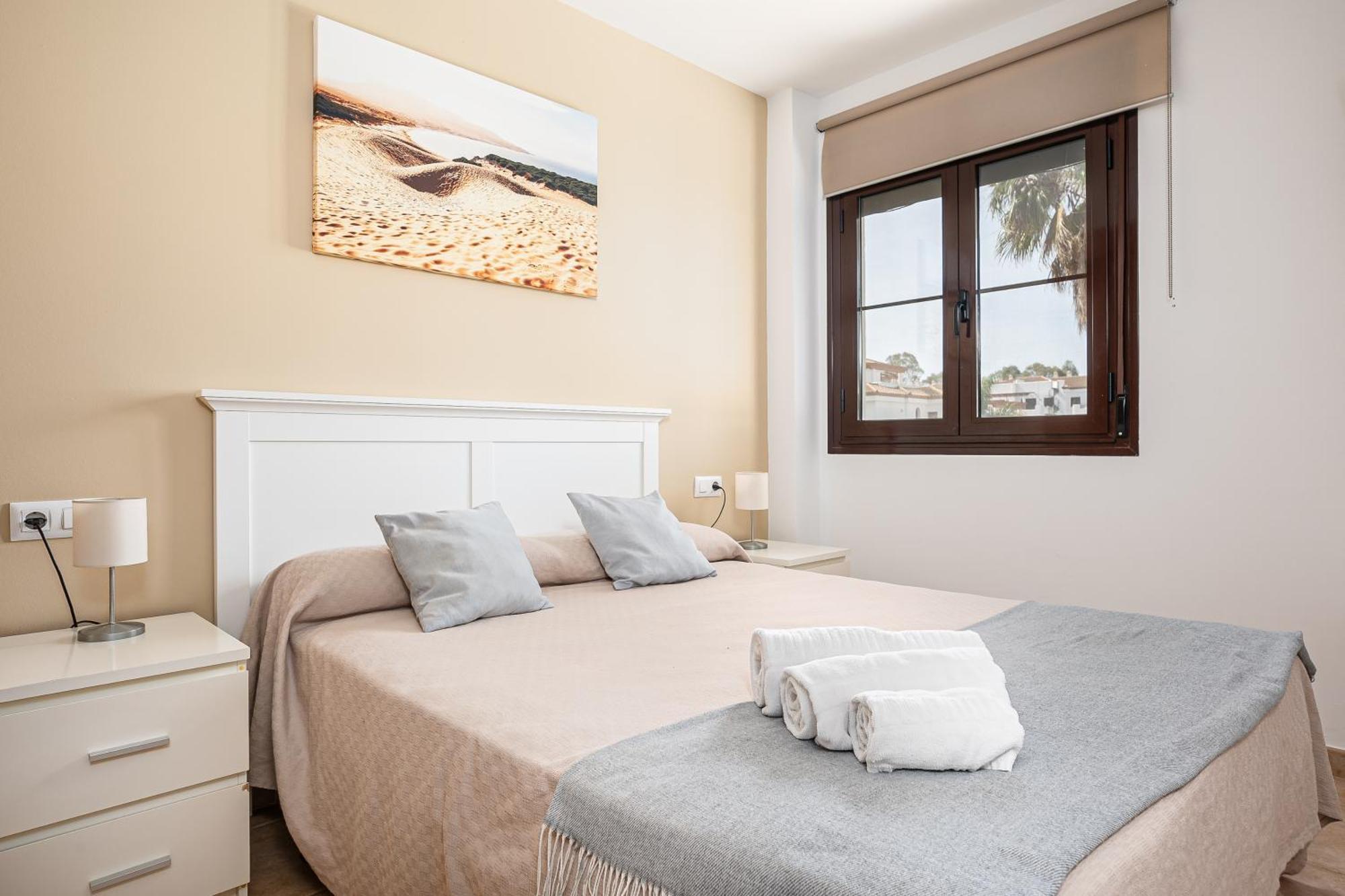 Apartamento Familiar Muy Soleado Cerca De La Playa Y Parking Incluido Chiclana de la Frontera Dış mekan fotoğraf
